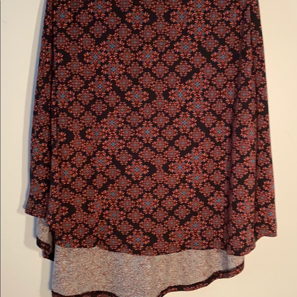 LulaRoe Carley dress with chest pocket - Picture 2 of 4